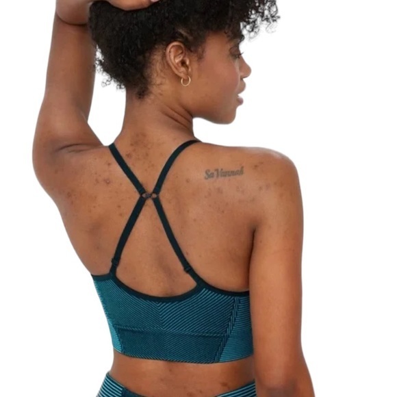 Offline by Aerie Seamless Two Tone Sports Bra Size XL NWT/NEW - Picture 4 of 10